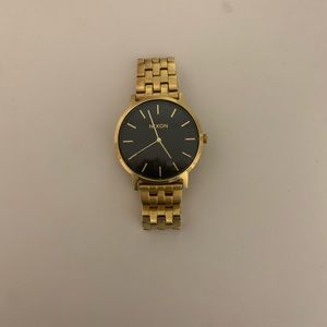 Nixon Watch
